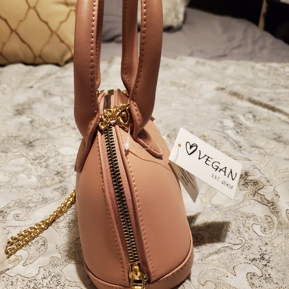 Purse - Picture 2 of 4